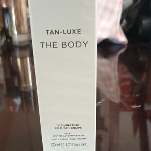 Tan-Luxe The Body Illuminating Self-Tan Drops - White